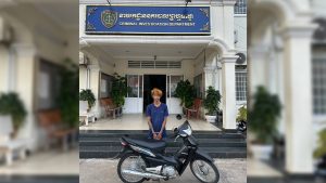 នាយកដ្ឋាននគរបាលព្រហ្មទណ្ឌ ឃាត់ខ្លួនជនសង្ស័យម្នាក់ ដែលបានធ្វើសកម្មភាពលួចកាច់សោកម៉ូតូ ក្នុងភូមិសាស្ត្រខណ្ឌកំបូល